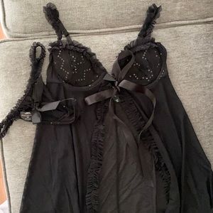 Victoria’s Secret black set
